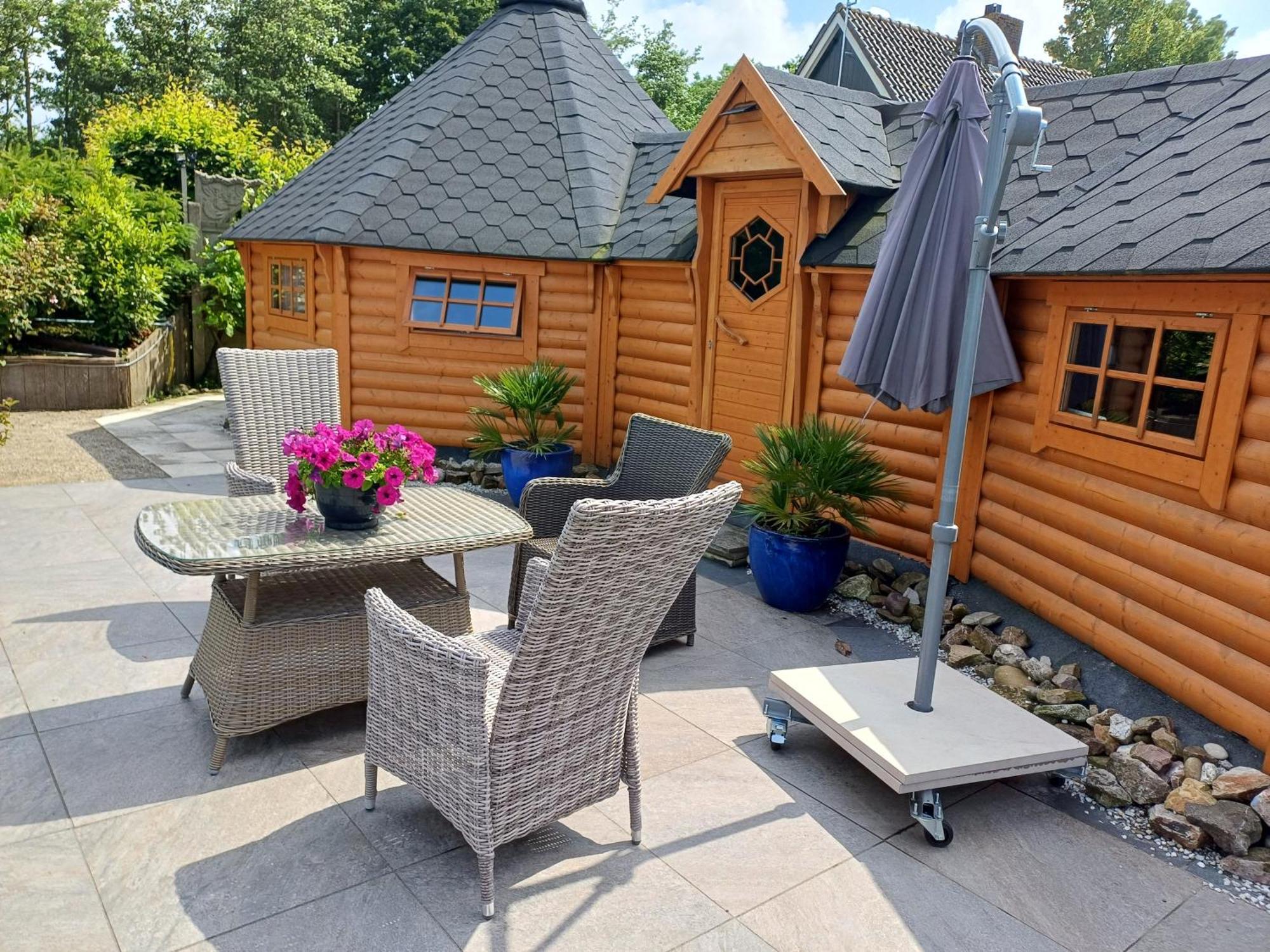 Kota Wadway Villa Spanbroek Bagian luar foto